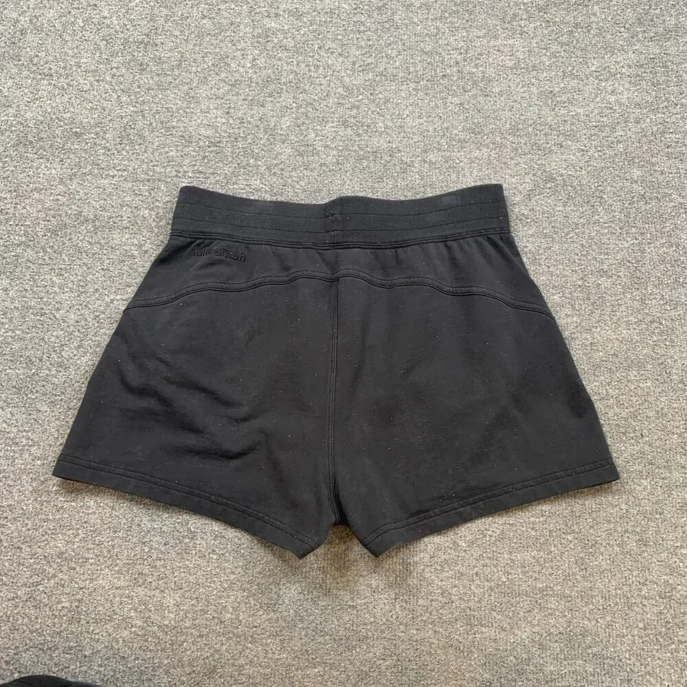 Lululemon Shorts Womens 8 Black Softstreme High Rise Multi Dotted Elastic Waist